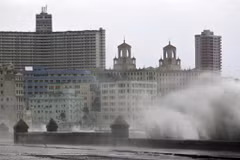 Ouragan Irma : message de sympathie du Vietnam à Cuba