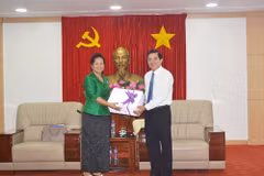 Une délégation des femmes cambodgiennes en visite à Binh Duong