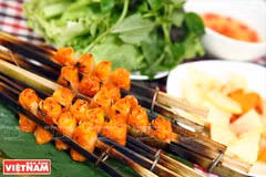 Cha tôm nuong de Thanh Hoa, un plat délicieux