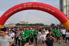 Programme philanthropique "Course pour l'avenir" à Ho Chi Minh-Ville