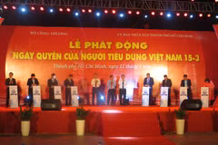 Lancement de la Journée des droits des consommateurs vietnamiens 2017