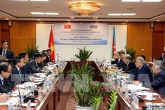 Première session du Comité intergouvernemental Vietnam-Azerbaïdjan à Hanoï