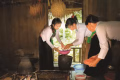 Têt et traditions des Muong à Hoà Binh