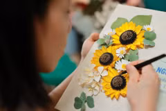 Grâce à la créativité et à l'enthousiasme des artisans, de nombreux produits ont vu le jour. Photo: VNA