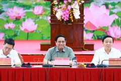 Le Premier ministre Pham Minh Chinh lors de la conférence. Photo : VNA