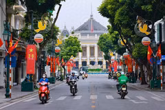 Hanoi se pare pour l’anniversaire de la Révolution d’Août et de la Fête nationale