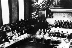 Panorama de la Conférence de Genève sur l'Indochine en Suisse. Photo d'archive: VNA