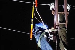 Hung Yen résout d'urgence les incidents pour rétablir l'alimentation électrique