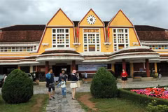 La gare de Da Lat, une destination incontournable des touristes. Photo: VNA