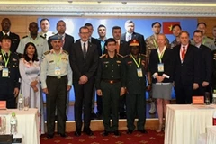 Ouverture d'une formation pour les experts militaires de la mission onusienne à Hanoi