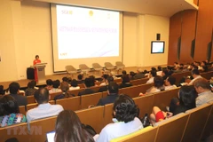 Forum d’affaires du Vietnam à Singapour