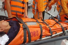 Bà Ria - Vung Tàu : un marin philippin malade transporté vers le continent