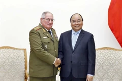 Le PM reçoit un général de corps d’armée cubain