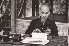 Hô Chi Minh, le grand Père de la nation