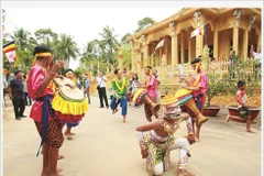 Ouverture de la fête Ok Om Bok des Khmers à Tra Vinh