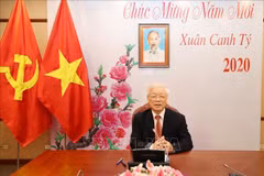 Conversation téléphonique entre Nguyen Phu Trong et Xi Jinping