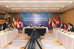 ASEAN : le secteur financier et bancaire travaille les Conseils des entreprises