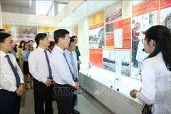 Ouverture de deux expositions en hommage au Président Hô Chi Minh à Hanoi