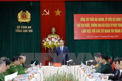 Le président Tran Dai Quang : "Il faut garantir l’application stricte de la loi"