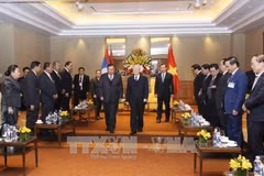 Le secrétaire général du Parti et président du Laos termine sa visite officielle d’amitié au Vietnam