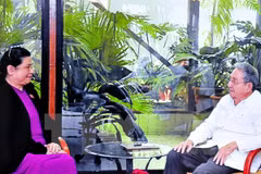 Le 1er secrétaire du Parti communiste cubain reçoit la vice-présidente de l'AN Tong Thi Phong