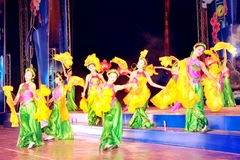 Un programme d'arts célèbre les 100 ans de musique au Vietnam