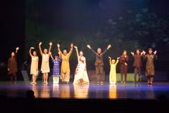 Spectacle célébrant les 25 ans des relations diplomatiques Vietnam-R. de Corée