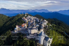 Bà Nà Hills, la « ville flottant dans les nuages » 