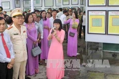 Exposition «Hoàng Sa, Truong Sa du Vietnam - les preuves historiques et juridiques» à Nghê An