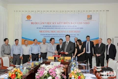 Un groupe singapourien prévoit de lancer un projet de 400 millions de dollars à Ninh Thuân 