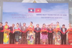 Une délégation de Ho Chi Minh-Ville en visite au Laos 