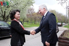 Vietnam-Hongrie : renforcement des relations entre les deux organes législatifs