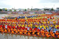 La fête Ok Om Bok et la course de pirogues de Soc Trang