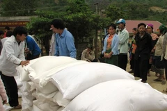 Aide en riz pour six districts pauvres de la province de Ha Giang