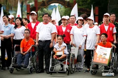 5.000 personnes marchent pour les victimes de l’agent orange et les handicapés