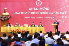Le Premier ministre Pham Minh Chinh s’exprime lors de la cérémonie marquant la Journée nationale de la transformation numérique 2024, à Hanoi, le 12 octobre. Photo: VNA