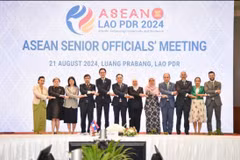 Les délégués à la réunion des hauts officiels de l’ASEAN (SOM), dans la ville de Luang Prabang, au Laos. Photo : VNA