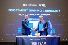 NTQ Solution et SB Technology signent un accord de coopération pour établir un centre de développement technologique au Vietnam. Photo: NTQ Solution