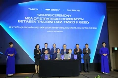 Geely et Tasco signent un accord pour former un joint-venture contruire une usine automobile de 168 millions de dollars à Thai Binh. Photo: thaibinh.gov.vn