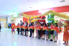 Inauguration du supermarché Auchan Crescent Mall