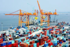 Les exportations vietnamiennes progressent, les efforts demeurent