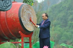 Le PM Nguyên Xuân Phuc inaugure la fête de Tràng An