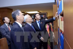 Inauguration d'une salle de lecture à la bibliothèque de l'AN