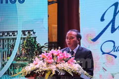 Vinh Phuc rencontre des Vietnamiens à l’étranger