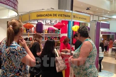Le Vietnam présent à la 5e foire de l'artisanat du Mercosur 