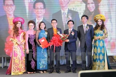 Des Vietnamiens en Thaïlande s’orientent vers leur pays d’origine