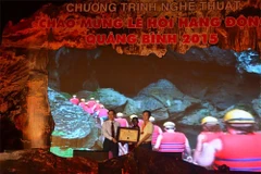 Ouverture de la fête des grottes de Quang Binh 2015 