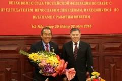 Vietnam et Russie renforcent la coopération entre leurs Cours suprêmes