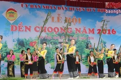 Ouverture de la fête du temple de Choong à Nghê An