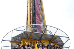 Dà Nang : Inauguration de la plus haute tour de chute libre au Vietnam